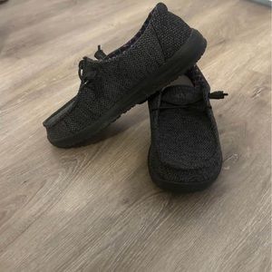 Hey dudes new never worn size 7 black